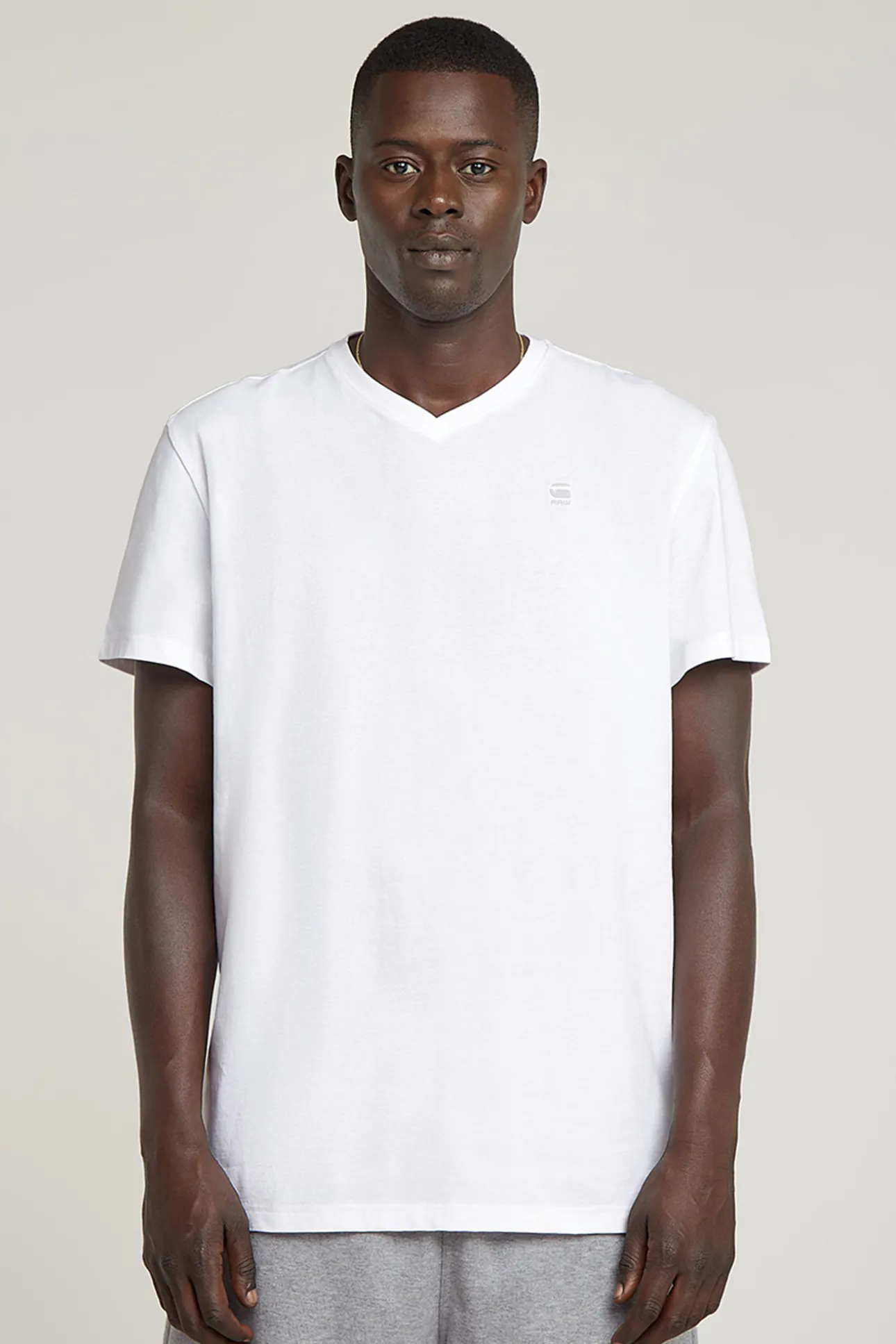 Camiseta manga corta y peque&ntilde;o logo G-Star