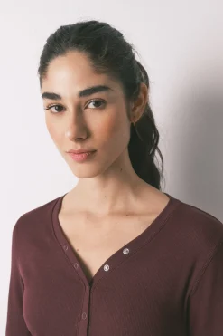 Camiseta manga larga algod&oacute;n canal&eacute; granate