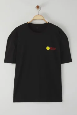 Camiseta oversize manga corta