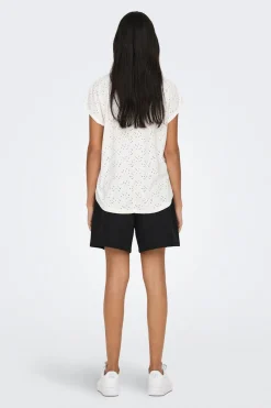 Camiseta regular fit manga corta