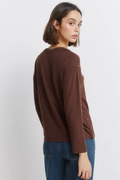 Camiseta tachas delantero