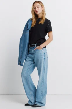 Camiseta tachas manga corta