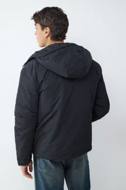 Cazadora acolchada capucha