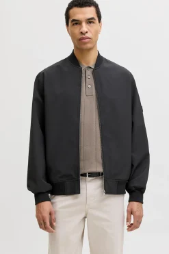 Cazadora bomber b&aacute;sica