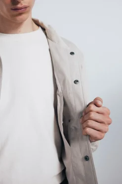 Cazadora efecto ante