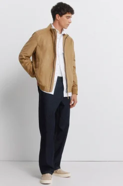 Cazadora efecto ante