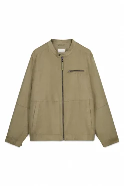 Cazadora efecto ante