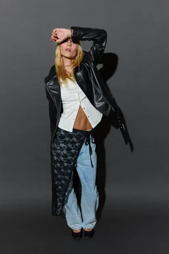 Cazadora motera efecto piel