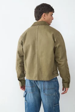 Cazadora pana cuello