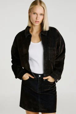 Cazadora regular fit denim