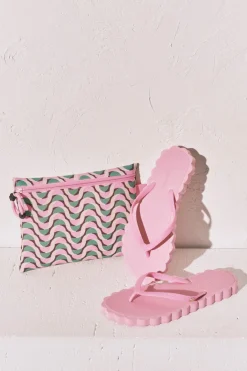 Chanclas dedo efecto ondas rosa