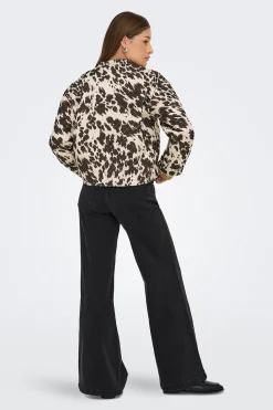 Chaqueta acolchada estampada