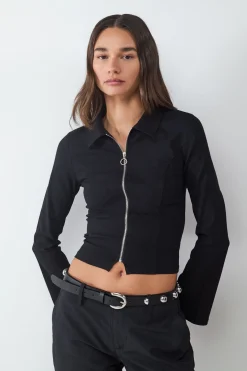 Chaqueta ajustada cremallera