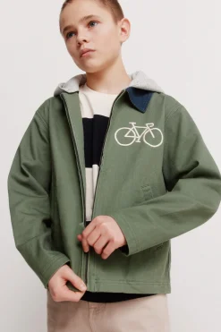 Chaqueta bici con capucha para ni&ntilde;o.