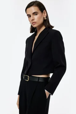 Chaqueta blazer corta