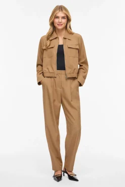 Chaqueta bomber con cremallera