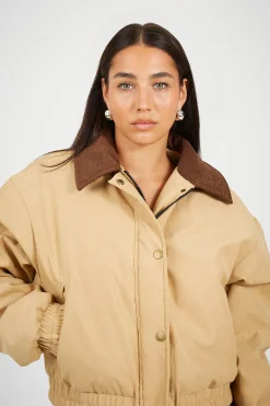 Chaqueta bomber con cuello pana