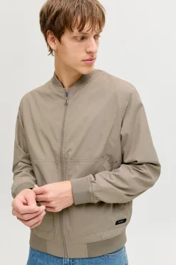 Chaqueta bomber corta tejido plano