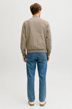 Chaqueta bomber corta tejido plano