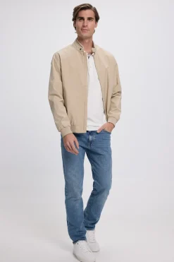 Chaqueta bomber ligera