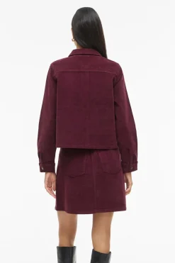 Chaqueta corta de pana