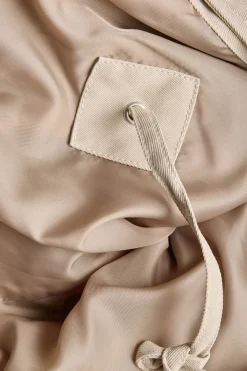 Chaqueta corta tejido plano regular