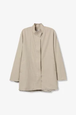 Chaqueta cuello subido oversize