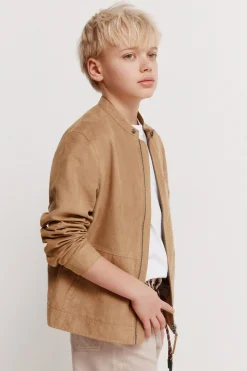 Chaqueta de antelina para ni&ntilde;o.