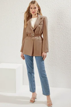 Chaqueta doble cintur&oacute;n