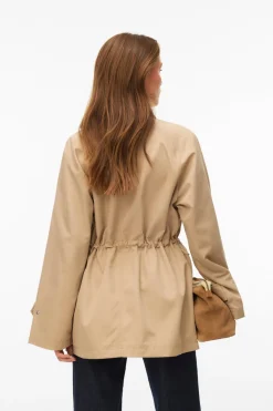 Chaqueta encerada y forro tartan