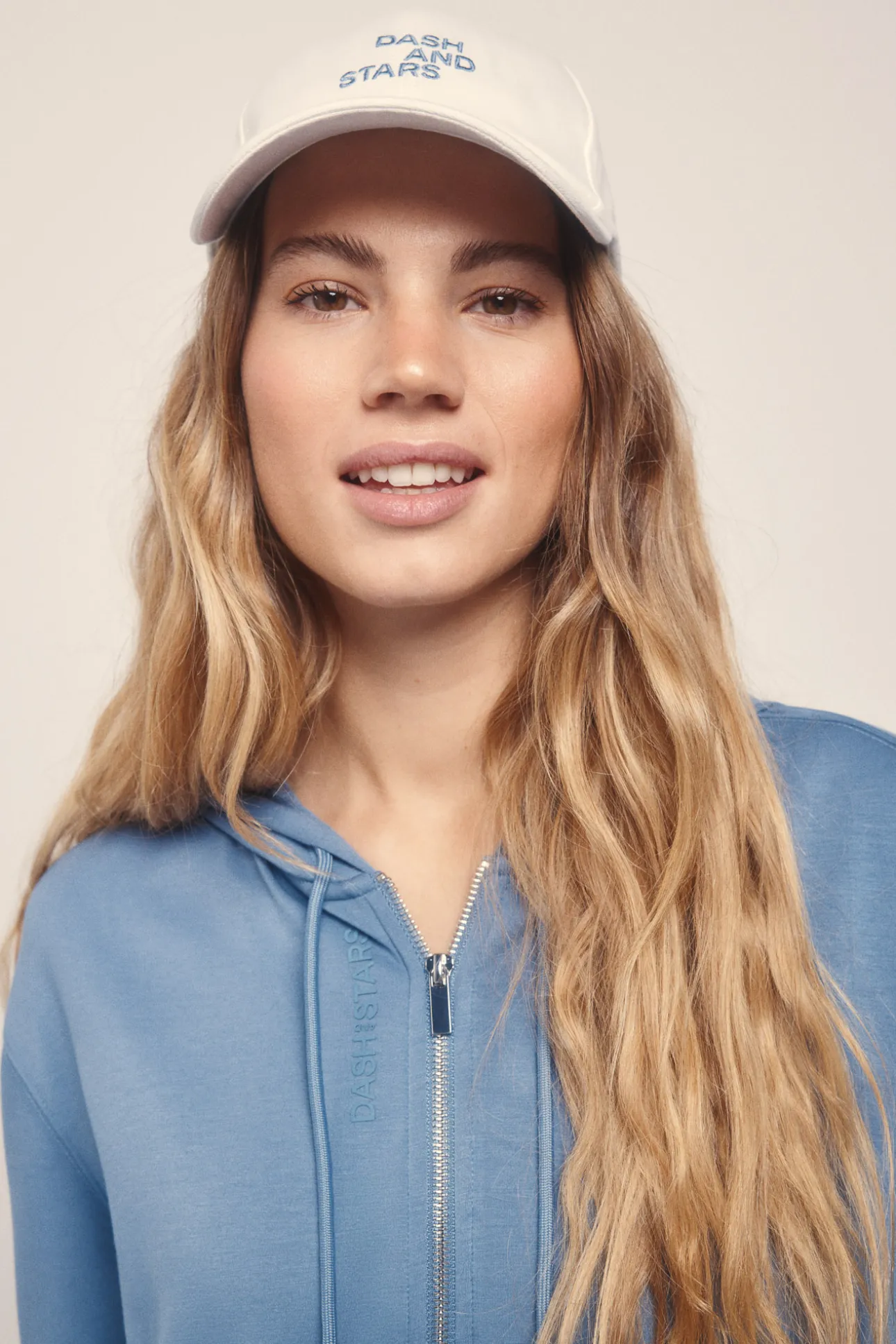 Chaqueta modal tacto suave azul