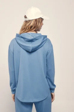 Chaqueta modal tacto suave azul