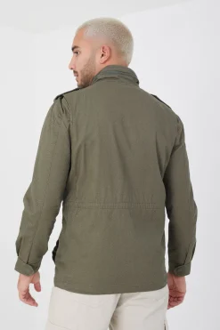 Chaqueta multibolsillos