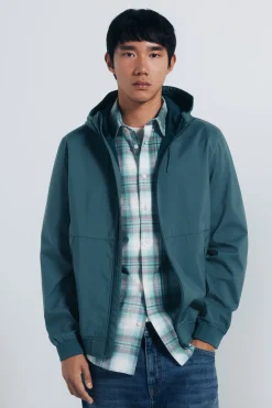 Chaqueta shoftshell capucha