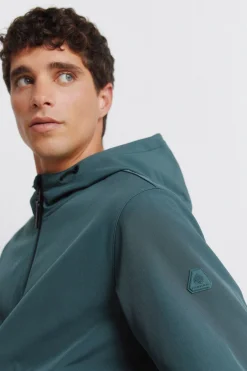 Chaqueta softshell capucha