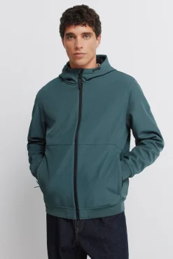 Chaqueta softshell capucha