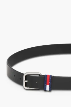 Cintur&oacute;n Tommy Jeans negro con hebilla met&aacute;lica