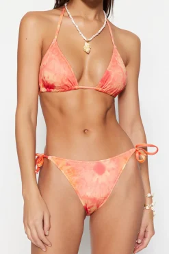 Conjunto de bikini triangular tie-dye