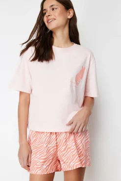 Conjunto de pijama corto animal print