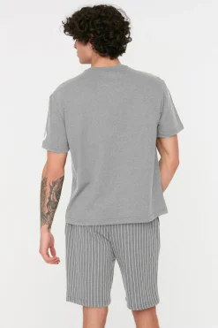 Conjunto de pijama corto rayas