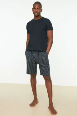 Conjunto de pijama corto rayas