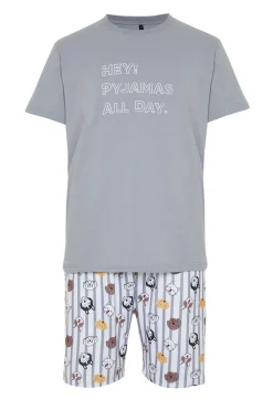 Conjunto de pijama corto rayas y animales