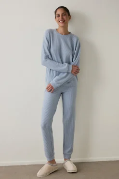 Conjunto de pijama de manga larga con cuello redondo y efecto t&eacute;rmico