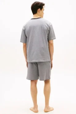 Conjunto pijama corto estampado a rayas