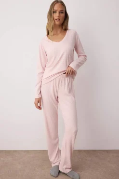 Conjunto pijama invierno canal&eacute; rosa
