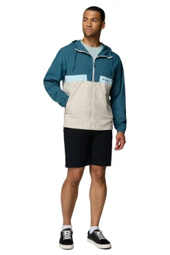 Cortavientos con capucha