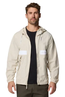 Cortavientos con capucha