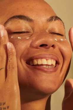 Crema Contorno de Ojos Vitamina E