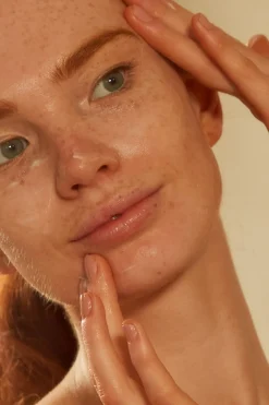 Crema De Noche Calmante De Aloe