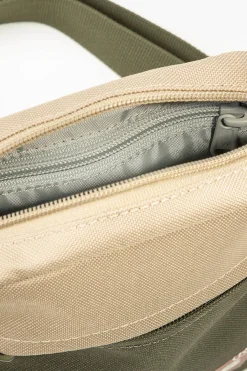 Crossbody Levis&reg;